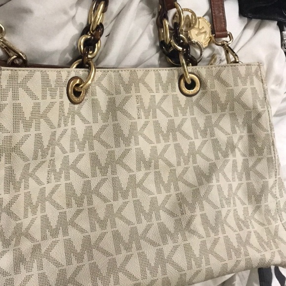 Bundle! New Kate Spade Leila+wallet, ray bans, MK bag+wallet, D&B bag, lulumelon - Picture 14 of 15